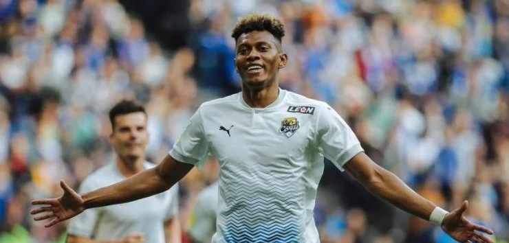 Семаку скучно без Дзюбы и Азмуна. «Зенит» выбрал экс-форварда «Аякса» Семаку скучно без Дзюбы и Азмуна. «Зенит» выбрал экс-форварда «Аякса»