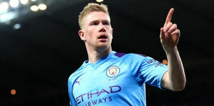 10 футболистов, которые могут улучшить настроение Роналду