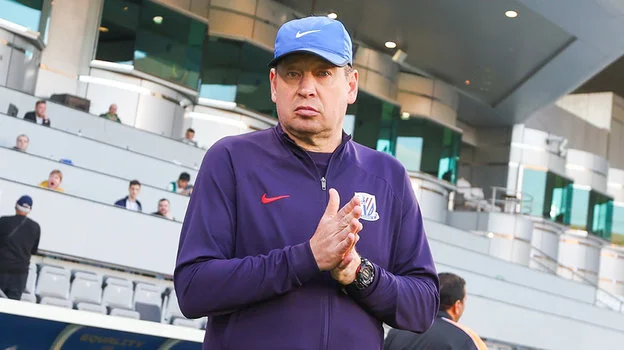 Мостовой: Не слежу за Китаем и тем более за Слуцким. Лучше бы про «Классико» меня спросили Мостовой: Не слежу за Китаем и тем более за Слуцким. Лучше бы про «Классико» меня спросили