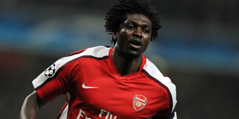 Адебайор объявил о завершении карьеры Адебайор объявил о завершении карьеры