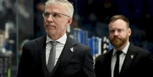 Ларионов не попрощался с хоккеистами «Торпедо» после ухода Ларионов не попрощался с хоккеистами «Торпедо» после ухода