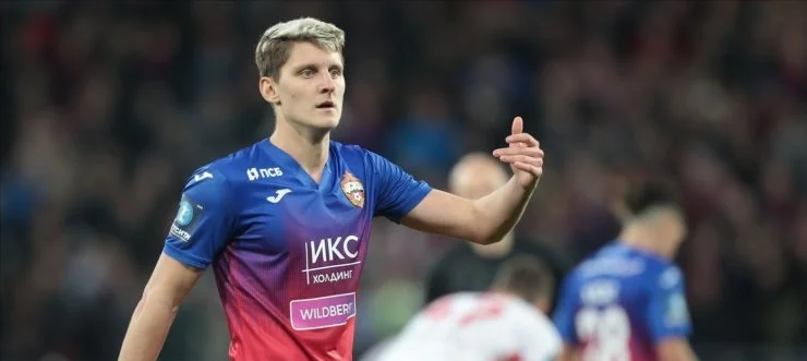 Зимой в РПЛ случится 3 громких трансфера. Санкции зарубежным клубам не помеха Зимой в РПЛ случится 3 громких трансфера. Санкции зарубежным клубам не помеха