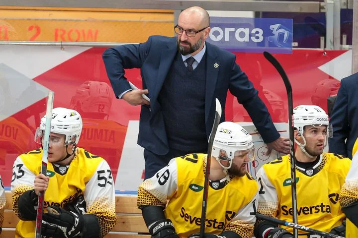 Тренер «Северстали» Андрей Козырев: «ЦСКА является флагманом нашего хоккея. Отрадно, что мы этот экзамен сегодня сдали на отлично» Тренер «Северстали» Андрей Козырев: «ЦСКА является флагманом нашего хоккея. Отрадно, что мы этот экзамен сегодня сдали на отлично»