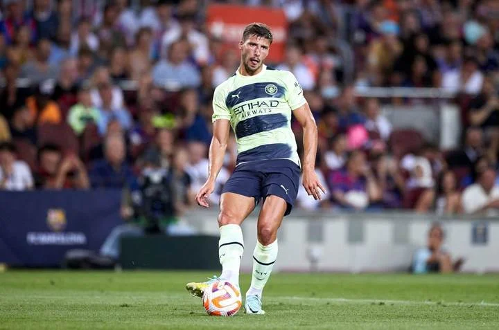 Рубен Диаш: «В АПЛ ты в каждом матче играешь против лучших. Это здорово, если ты амбициозный игрок» Рубен Диаш: «В АПЛ ты в каждом матче играешь против лучших. Это здорово, если ты амбициозный игрок»