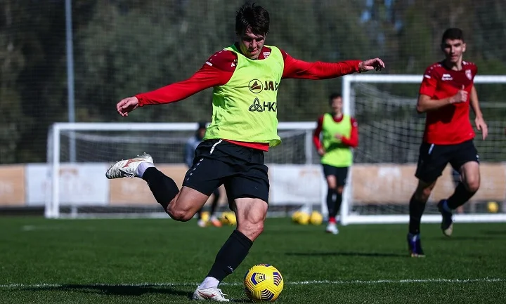 «Рубин» объявил о возвращении Костюкова после травмы «Рубин» объявил о возвращении Костюкова после травмы