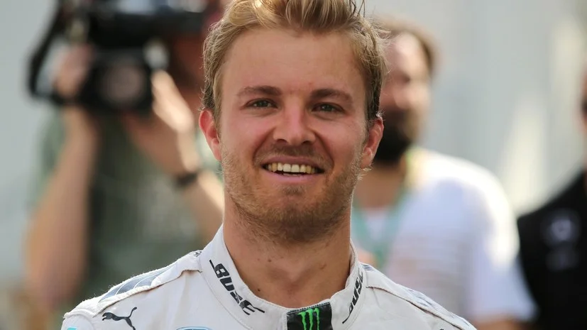 Росберг о гонщиках «Мерседеса»: «Рискованная замена Боттаса на Расселла оказалась блестящим решением» Росберг о гонщиках «Мерседеса»: «Рискованная замена Боттаса на Расселла оказалась блестящим решением»