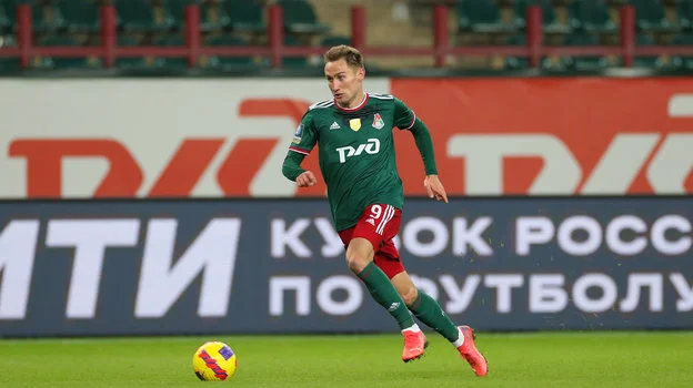 Сёмин о решении Кухты не возвращаться в «Локомотив»: «Надо какие-то защитительные контракты для клубов делать» Сёмин о решении Кухты не возвращаться в «Локомотив»: «Надо какие-то защитительные контракты для клубов делать»