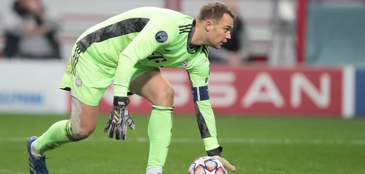 «Нойер — лучший вратарь за последние 30-40 лет». А как же Кан, Буффон и Касильяс? «Нойер — лучший вратарь за последние 30-40 лет». А как же Кан, Буффон и Касильяс?