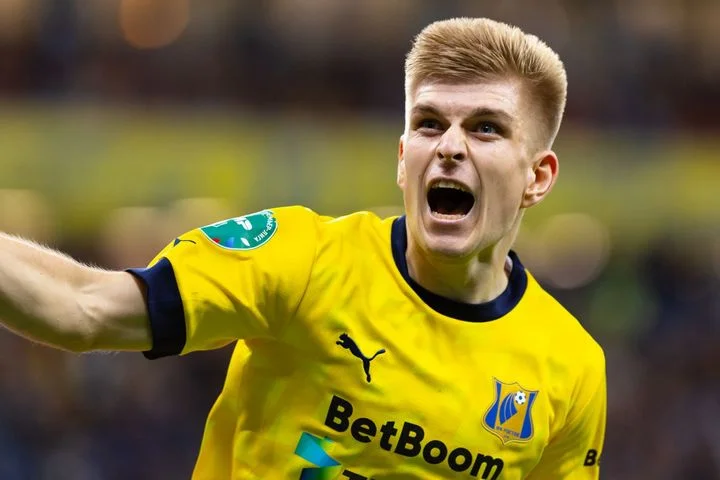 Алексей Миронов: «Ростов» еще может догнать «Зенит» и бороться за трофей. Это вполне возможно»