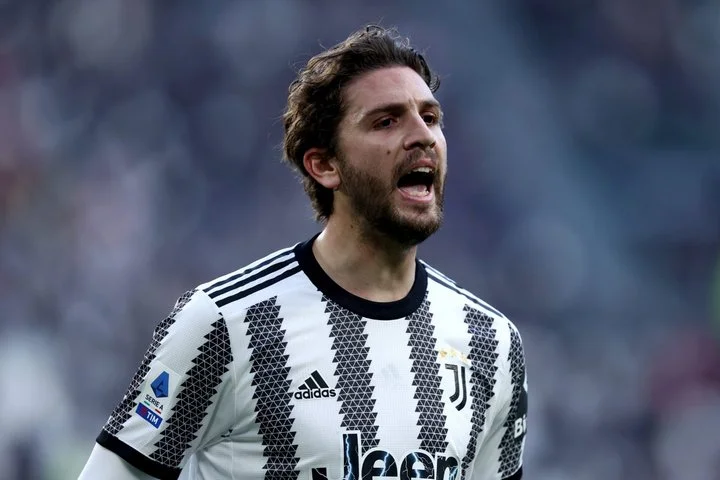 Мануэль Локателли продлил контракт с «Ювентусом» до 2028 года Мануэль Локателли продлил контракт с «Ювентусом» до 2028 года