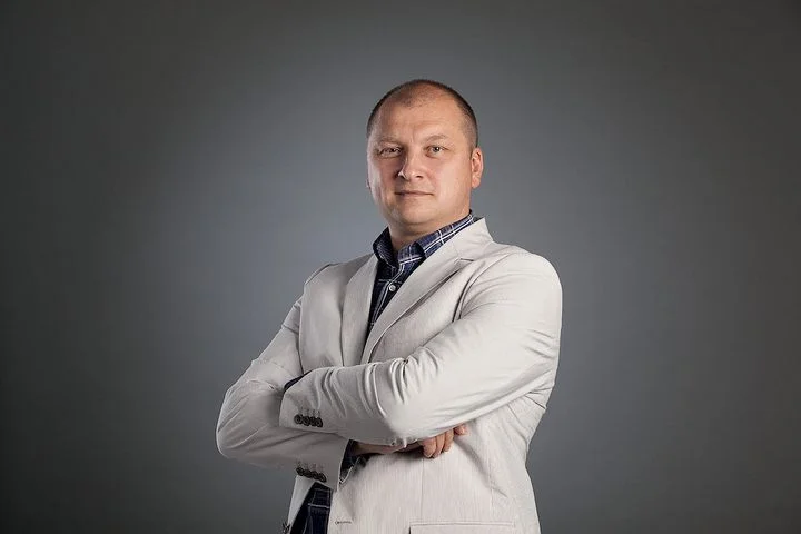 Алексей Дементьев о вылете «Авангарда»: «К сожалению, кто-то побеждает и идет дальше, а кто-то смотрит на то, до какой стадии он дошел» Алексей Дементьев о вылете «Авангарда»: «К сожалению, кто-то побеждает и идет дальше, а кто-то смотрит на то, до какой стадии он дошел»