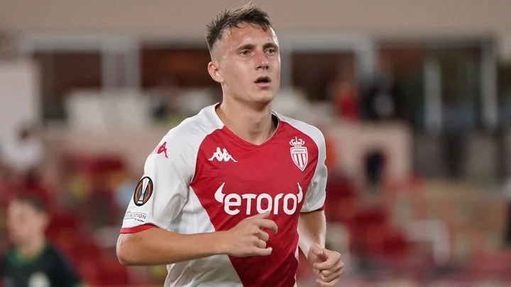 Александр Головин: «Интерес «Боруссии»? Я игрок «Монако» Александр Головин: «Интерес «Боруссии»? Я игрок «Монако»