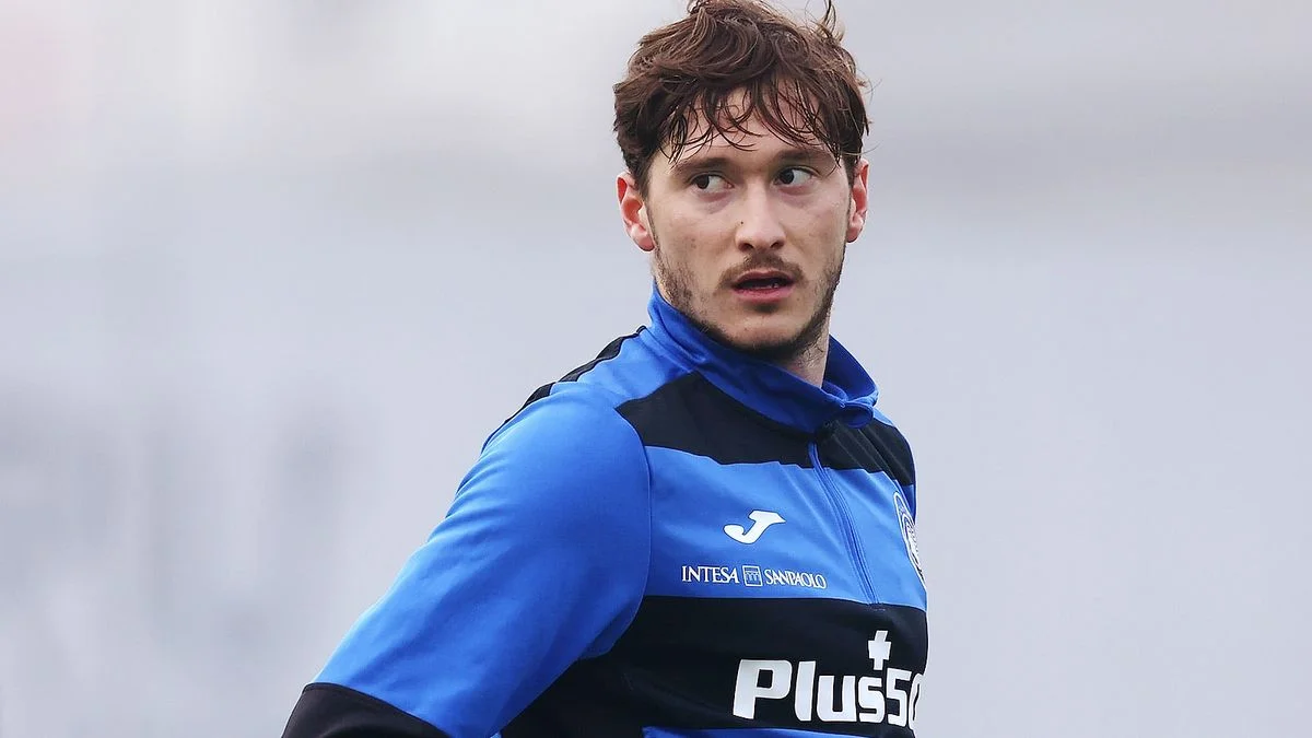 Миранчук восстановился от травмы, он уже провел тренировку в обще группе «Аталанты» Миранчук восстановился от травмы, он уже провел тренировку в обще группе «Аталанты»