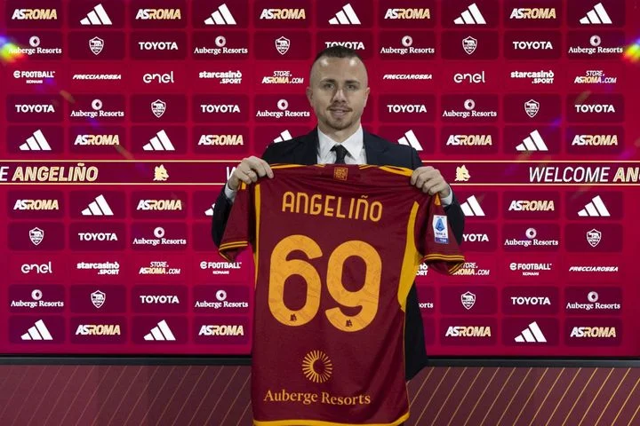 «Рома» арендовала защитника «Лейпцига» Анхелиньо «Рома» арендовала защитника «Лейпцига» Анхелиньо