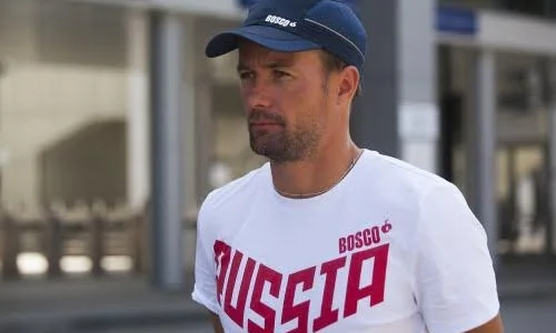 Сорин о травме лыжницы: кровь хлынула на все лицо Татьяны, но по факту ничего страшного