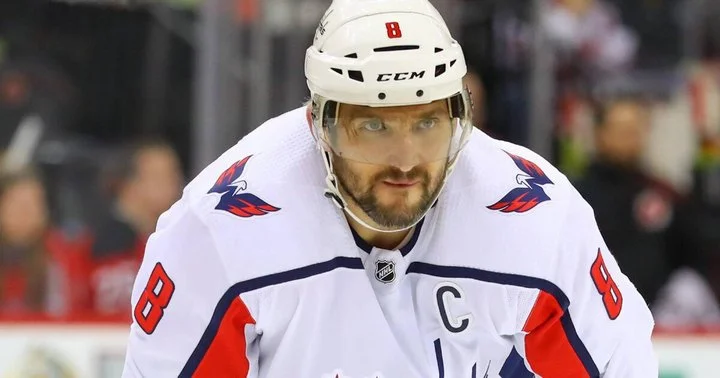 Александр Овечкин: «Хотел бы завершить карьеру на высокой ноте. Все же осталось еще четыре года, это достаточно много» Александр Овечкин: «Хотел бы завершить карьеру на высокой ноте. Все же осталось еще четыре года, это достаточно много»