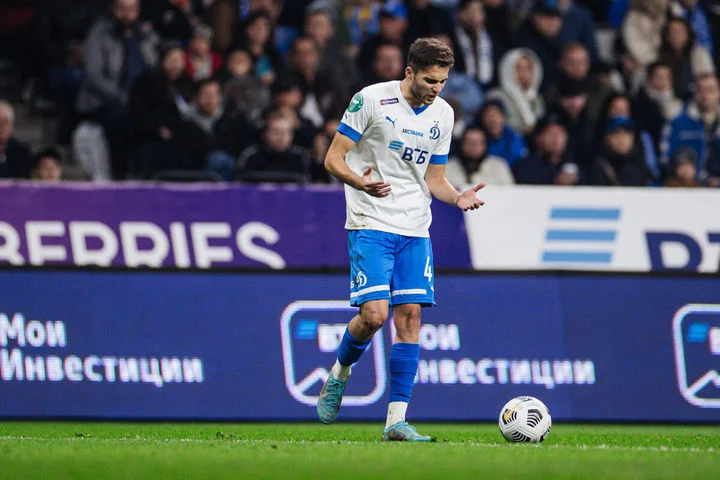 Станислав Черчесов про Захаряна: «Динамо» – топ-клуб страны, но «Челси» – совсем другой уровень. И там другая жизнь. Ко всему этому надо быть готовым»