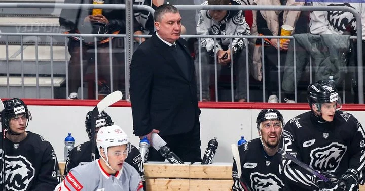 Тренер «Трактора» Анвар Гатиятулин о 2:1 с «Сибирью»: «Соперник хорошо оборонялся, пришлось взламывать» Тренер «Трактора» Анвар Гатиятулин о 2:1 с «Сибирью»: «Соперник хорошо оборонялся, пришлось взламывать»