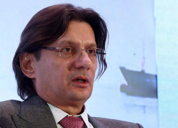 Леонид Федун: «Я надеюсь, что у нового совета директоров получится успешно руководить клубом» Леонид Федун: «Я надеюсь, что у нового совета директоров получится успешно руководить клубом»