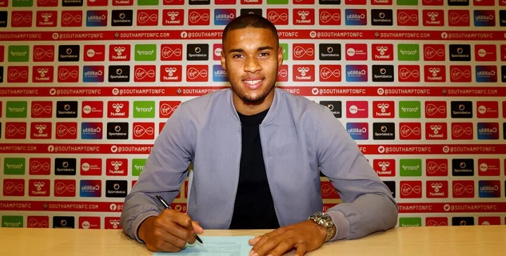 «Манчестер Сити» продал «Саутгемптону» своего 20-летнего вратаря