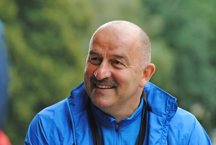 Станислав Черчесов про матч «Спартак» - «Зенит»: «Успех чемпиона подтвердил, что команда Семака является безусловным фаворитом этого сезона» Станислав Черчесов про матч «Спартак» - «Зенит»: «Успех чемпиона подтвердил, что команда Семака является безусловным фаворитом этого сезона»