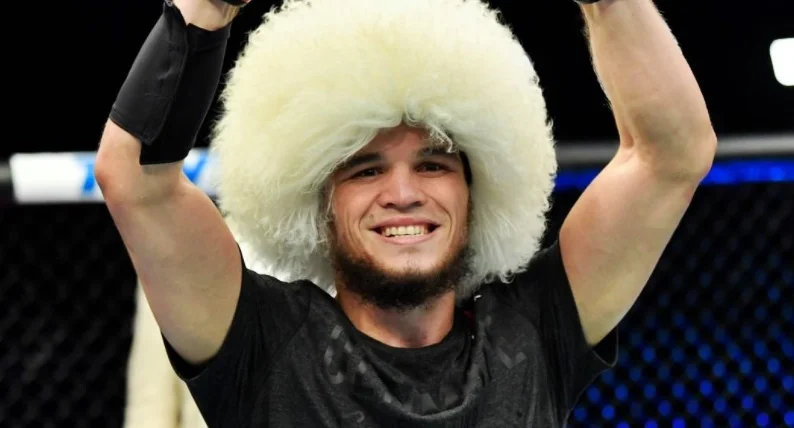 Умар Нурмагомедов подерется с Бекзатом Альмаханом 2 марта на турнире на турнире UFC Vegas 87 Умар Нурмагомедов подерется с Бекзатом Альмаханом 2 марта на турнире на турнире UFC Vegas 87