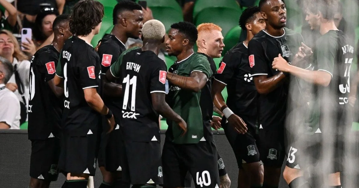 «Краснодар» - «Зенит»: к перерыву счет 0:0 «Краснодар» - «Зенит»: к перерыву счет 0:0