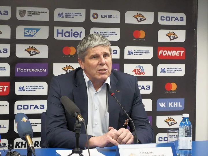 Вице-президент «Металлурга» о готовности Кошечкина к сезону: «Вася отдохнул, сказал: я готов» Вице-президент «Металлурга» о готовности Кошечкина к сезону: «Вася отдохнул, сказал: я готов»