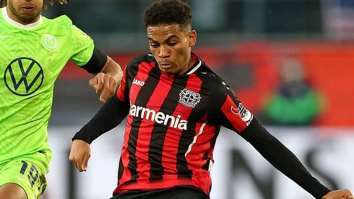 Форвард «Байера» Адли выбыл до конца сезона из-за травмы. Клуб зимой подписал Азмуна Форвард «Байера» Адли выбыл до конца сезона из-за травмы. Клуб зимой подписал Азмуна