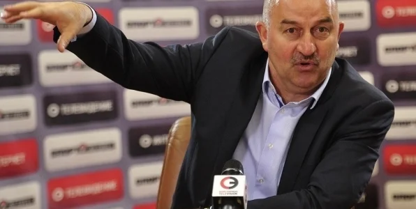 Черчесов и КФФ завтра начнут процедуру расторжения контракта - источник Черчесов и КФФ завтра начнут процедуру расторжения контракта - источник