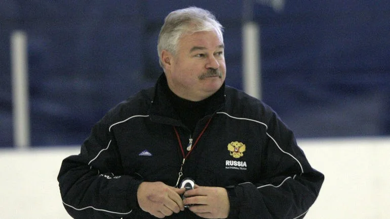 Плющев о выступлении без флага и гимна: нет граждан мира, настоящие русские сейчас на передовой Плющев о выступлении без флага и гимна: нет граждан мира, настоящие русские сейчас на передовой