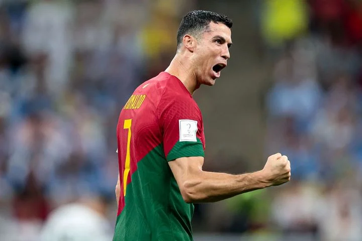 Мануэль Аканджи: «Несмотря на то, что Роналду стал старше, он остается невероятной машиной для забивания голов» Мануэль Аканджи: «Несмотря на то, что Роналду стал старше, он остается невероятной машиной для забивания голов»