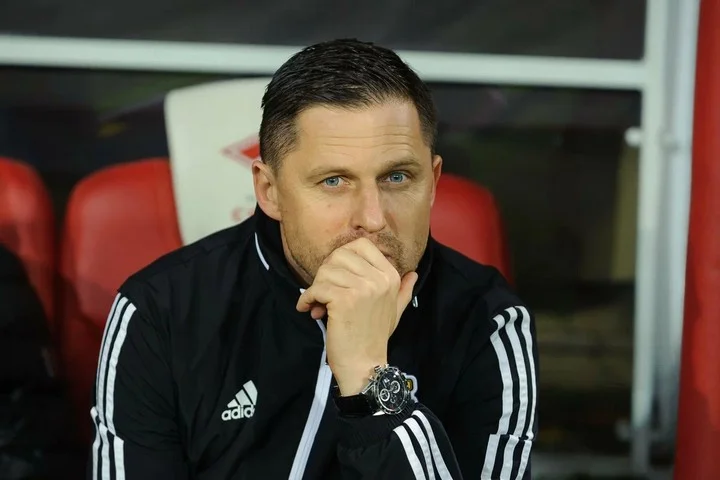 Игорь Семшов: «Если учитывать, что ближайшие конкуренты сами теряют очки, то маловероятно, что с «Зенитом» кто-то будет бороться за золотые медали» Игорь Семшов: «Если учитывать, что ближайшие конкуренты сами теряют очки, то маловероятно, что с «Зенитом» кто-то будет бороться за золотые медали»