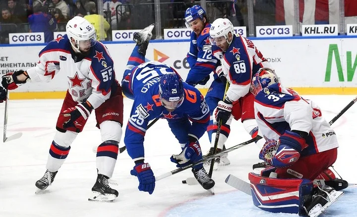 Евгений Кузнецов о 5:4 с ЦСКА: «Думал, что накал страстей в дерби будет побольше, а тут команды вышли в хоккей играть» Евгений Кузнецов о 5:4 с ЦСКА: «Думал, что накал страстей в дерби будет побольше, а тут команды вышли в хоккей играть»