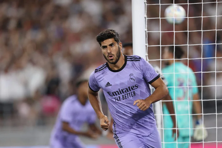 Карло Анчелотти: «Если Асенсио останется, будет важным для нас игроком, я буду от этого в восторге» Карло Анчелотти: «Если Асенсио останется, будет важным для нас игроком, я буду от этого в восторге»