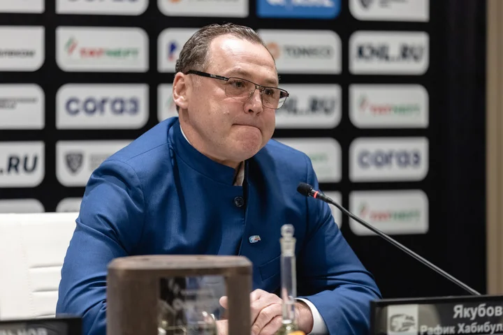 Спортдиректор «Лады» Рафик Якубов о критике: «Игры покажут, были ли мы правы в своих решениях или нет» Спортдиректор «Лады» Рафик Якубов о критике: «Игры покажут, были ли мы правы в своих решениях или нет»