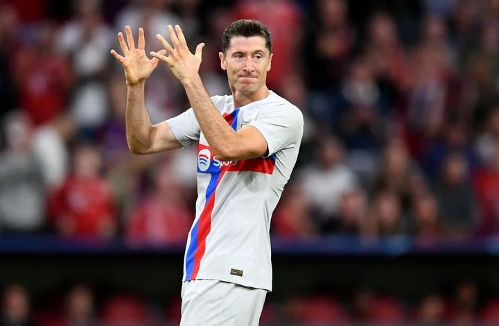 Джошуа Зиркзее: «По всем параметрам видно, что Левандовски игрок мирового класса. Кстати, он интроверт» Джошуа Зиркзее: «По всем параметрам видно, что Левандовски игрок мирового класса. Кстати, он интроверт»