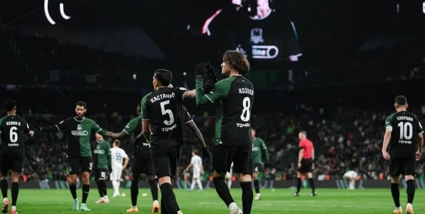 Губерниев: надеюсь, что «Краснодар» соберется и обыграет красно-белых выскочек Губерниев: надеюсь, что «Краснодар» соберется и обыграет красно-белых выскочек