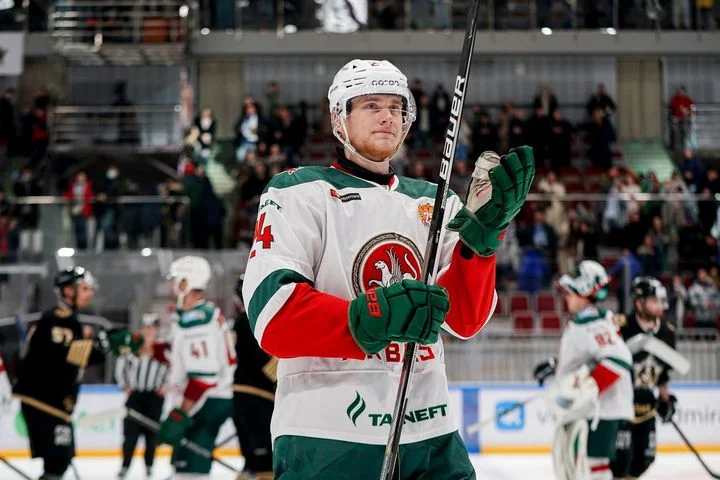 Илья Сафонов: «Приятно, конечно, что задрафтовали, спасибо «Чикаго» большое, но сейчас у меня две цели – завоевать Кубок Гагарина и прогрессировать как игроку» Илья Сафонов: «Приятно, конечно, что задрафтовали, спасибо «Чикаго» большое, но сейчас у меня две цели – завоевать Кубок Гагарина и прогрессировать как игроку»