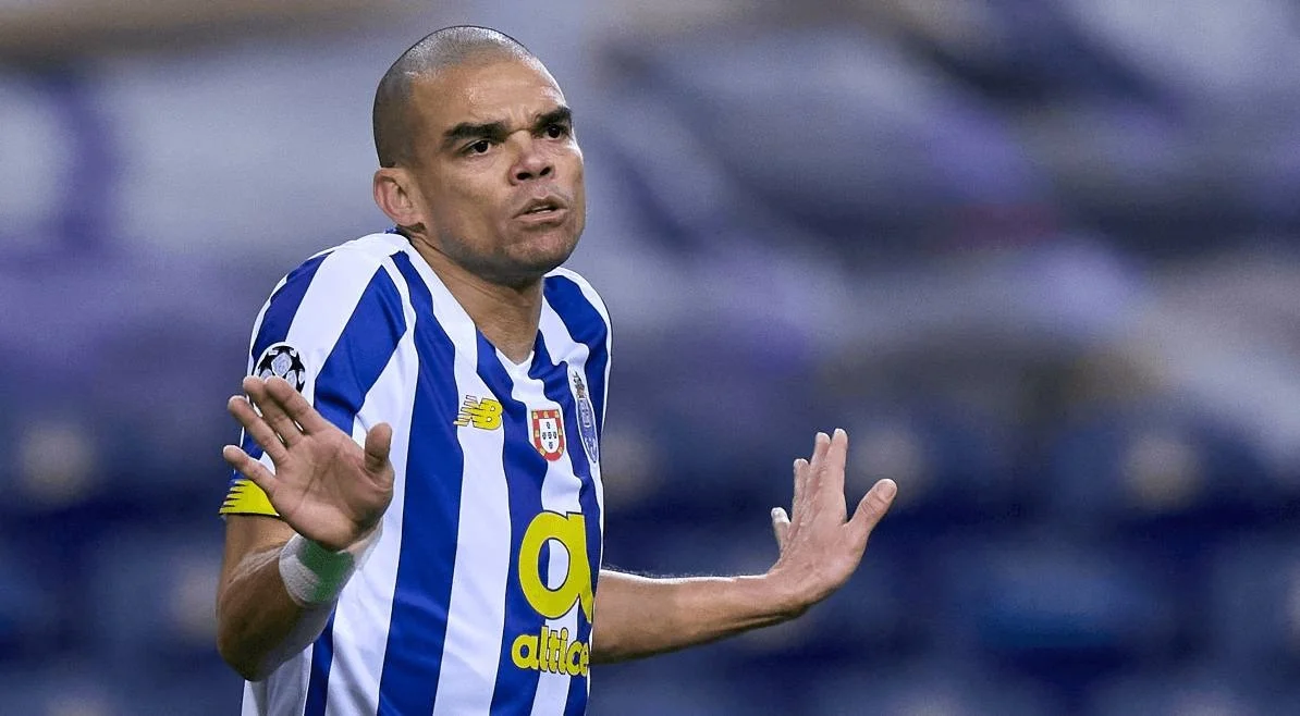 Пепе – самый возрастной автор гола в истории ЛЧ Пепе – самый возрастной автор гола в истории ЛЧ