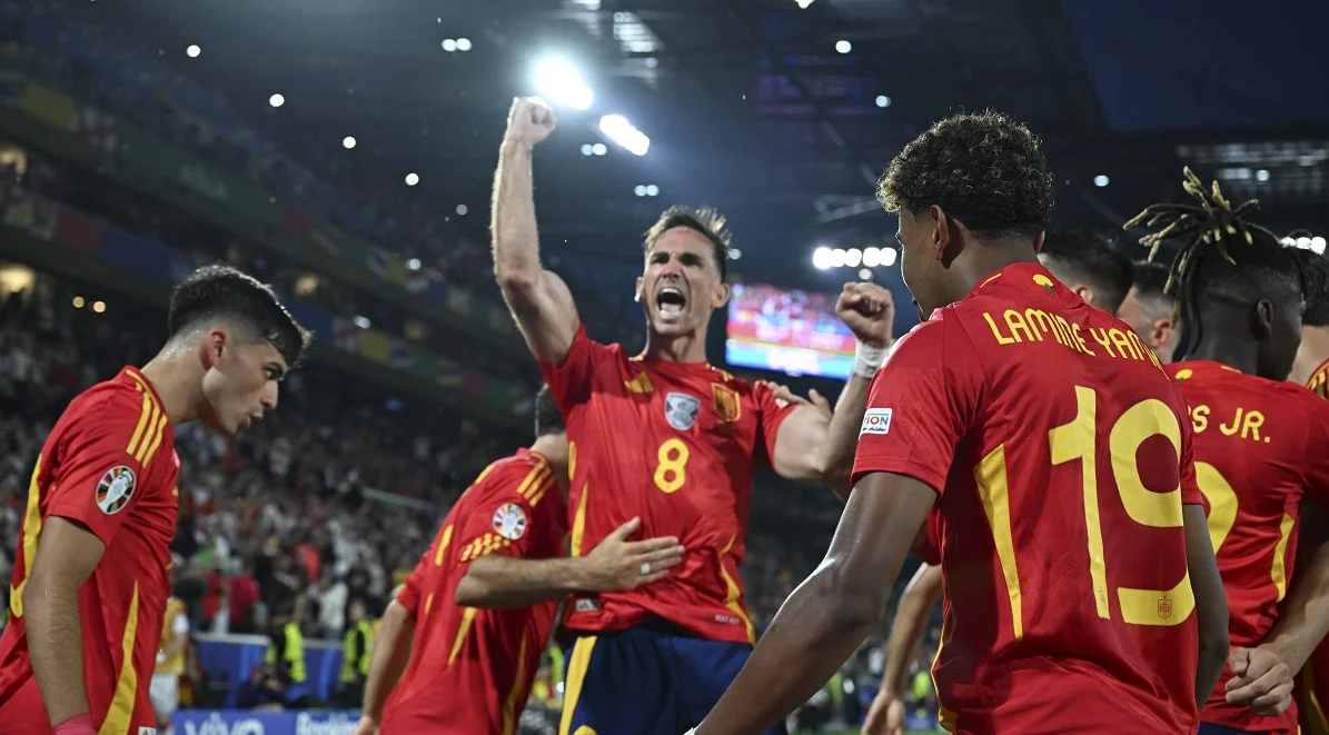 Карвахаль о победе в финале Евро: «Мы знали сильные стороны Англии и старались сдержать Беллингема и Сака» Карвахаль о победе в финале Евро: «Мы знали сильные стороны Англии и старались сдержать Беллингема и Сака»