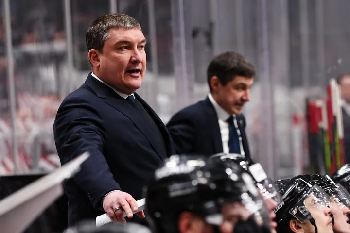 Анвар Гатиятулин о 0:6 с «Ак Барсом»: «Что-то положительное можно сказать только по первому периоду» Анвар Гатиятулин о 0:6 с «Ак Барсом»: «Что-то положительное можно сказать только по первому периоду»