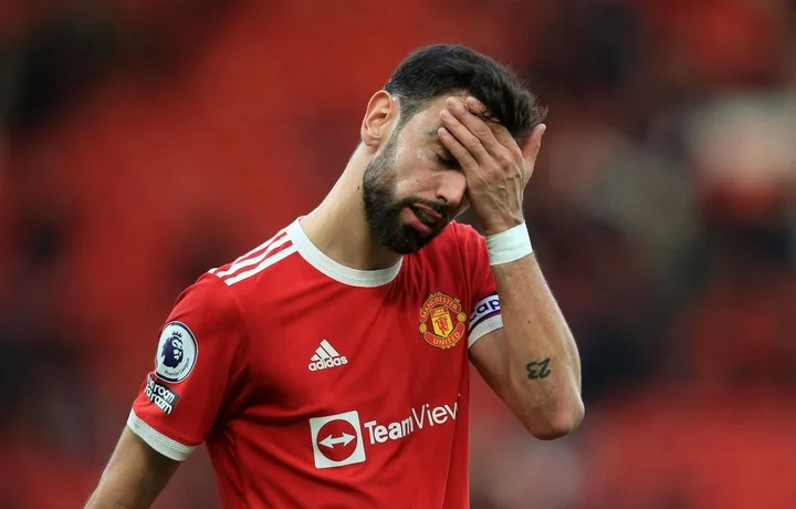 Рангник объяснил почему пенальти бил Фернандеш, а не Роналду Рангник объяснил почему пенальти бил Фернандеш, а не Роналду