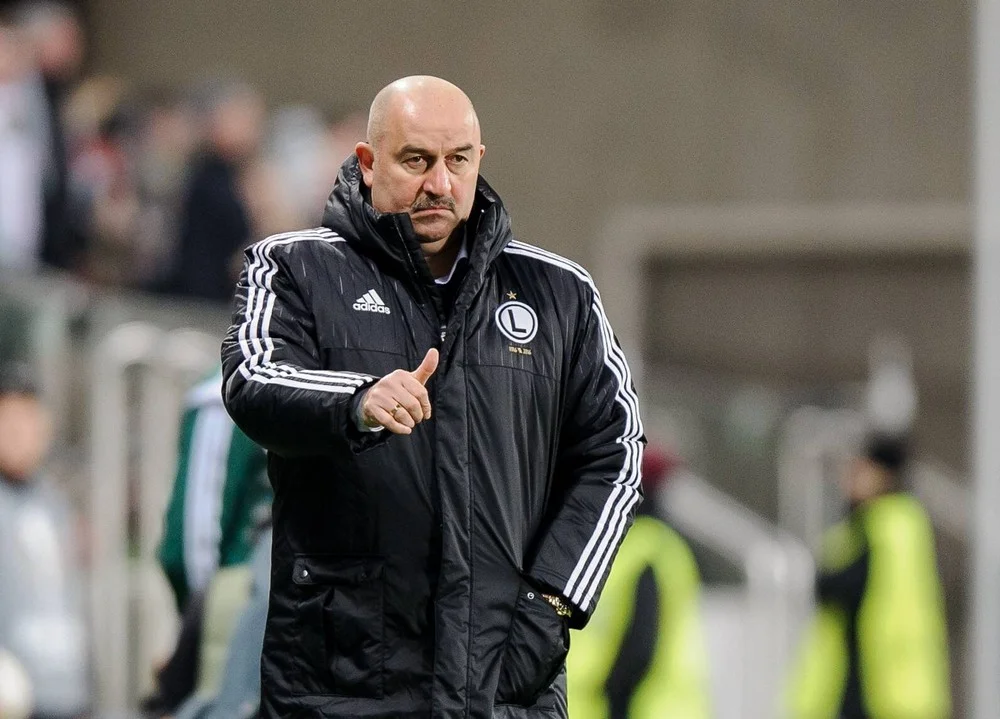 Черчесов подбодрил фигуристку Валиеву после провала на Олимпиаде-2022 Черчесов подбодрил фигуристку Валиеву после провала на Олимпиаде-2022