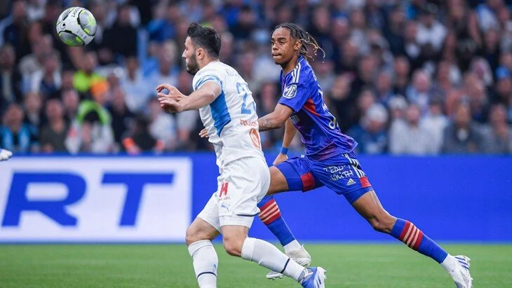 «Лион» одержал 1000-ю победу во французском чемпионате