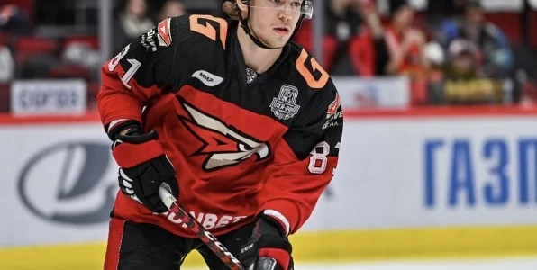 Грицюк: «Меня активно звали в НХЛ, когда я переходил из «Авангарда» в СКА» Грицюк: «Меня активно звали в НХЛ, когда я переходил из «Авангарда» в СКА»