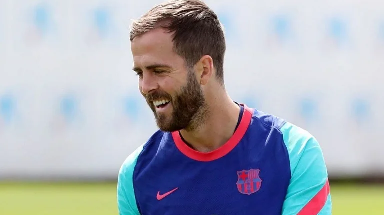 Пьянич об отказе от матча с Россией: «Давайте не будем производить плохое впечатление» Пьянич об отказе от матча с Россией: «Давайте не будем производить плохое впечатление»