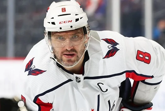 «Овечкин будет биться за второй Кубок Стэнли, на время забыв о рекорде Гретцки» - Терещенко «Овечкин будет биться за второй Кубок Стэнли, на время забыв о рекорде Гретцки» - Терещенко