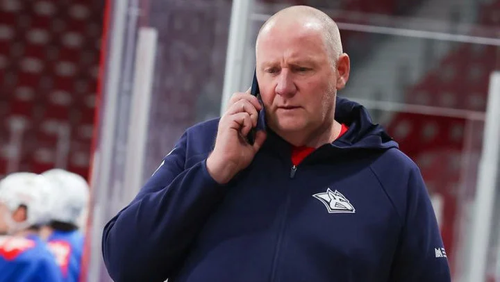 Сергей Коньков про отставку Гомоляко из «Металлурга»: «Текущий результат никого не удовлетворяет. Но за него отвечает и главный тренер» Сергей Коньков про отставку Гомоляко из «Металлурга»: «Текущий результат никого не удовлетворяет. Но за него отвечает и главный тренер»