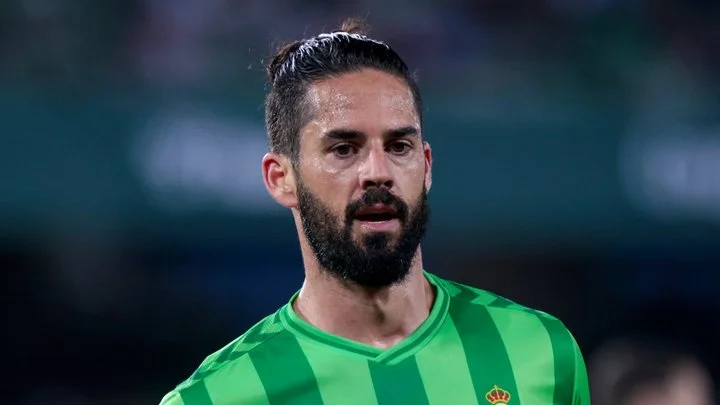 Иско перенёс операцию после перелома ноги Иско перенёс операцию после перелома ноги